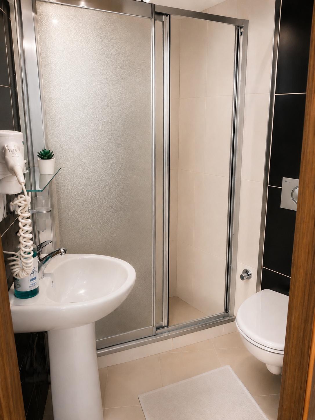 Adil Otel Didim banyo
